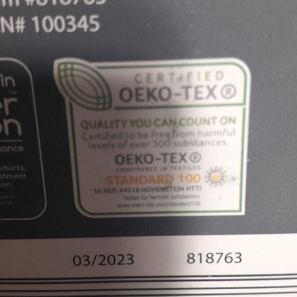 Grey Men's Pullover...New in Package...Size L - Picture 6 of 10